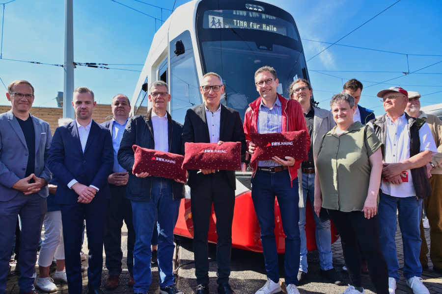 So wird TINA zum halleschen Original: Gewinnspiel 