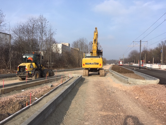 Bauarbeiten am Gimritzer Damm.