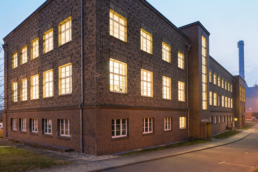 Heizkraftwerk Halle-Trotha Außenansicht, Foto: Falk Wenzel