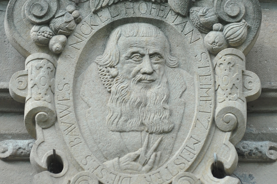 Bildnis Nickel Hoffmann auf dem Stadtgottesacker in Halle (Saale).